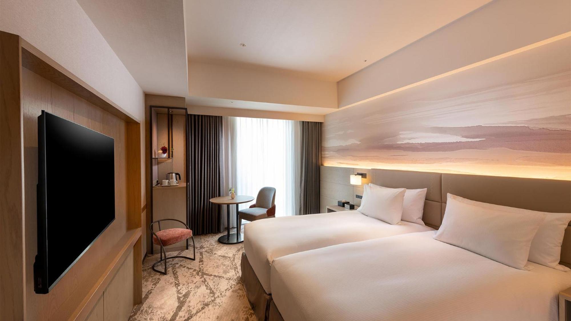 Doubletree By Hilton Toyama Hotell Exteriör bild